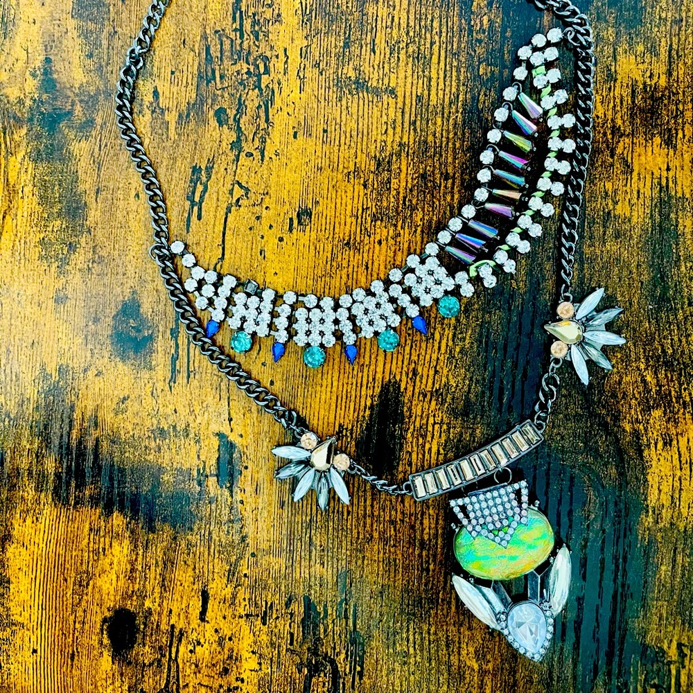 Beautiful Vintage Statement Necklace ✨